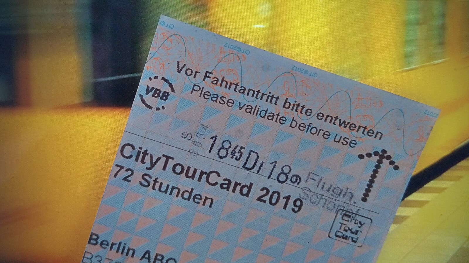 Bilet na komunikację miejską w Berlinie.