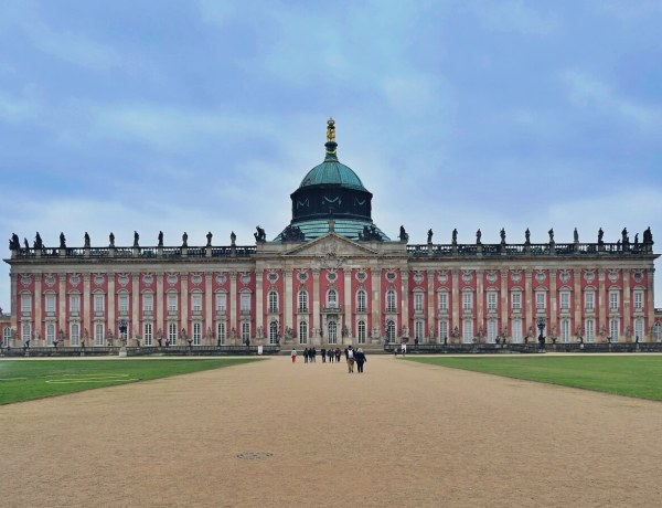 Pałac Sanssouci w Poczdamie.