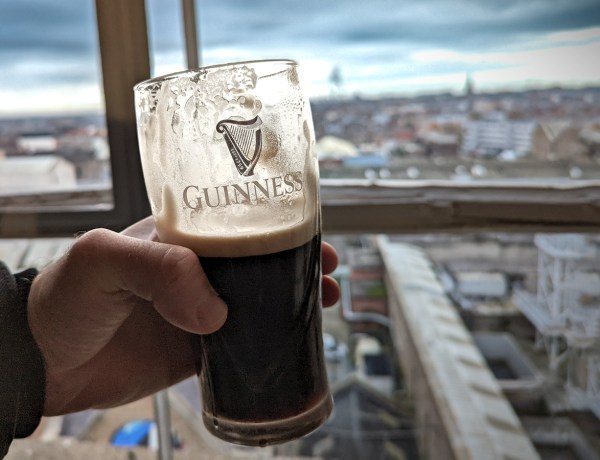 Guinness Storehouse w Dublinie w Irlandii.