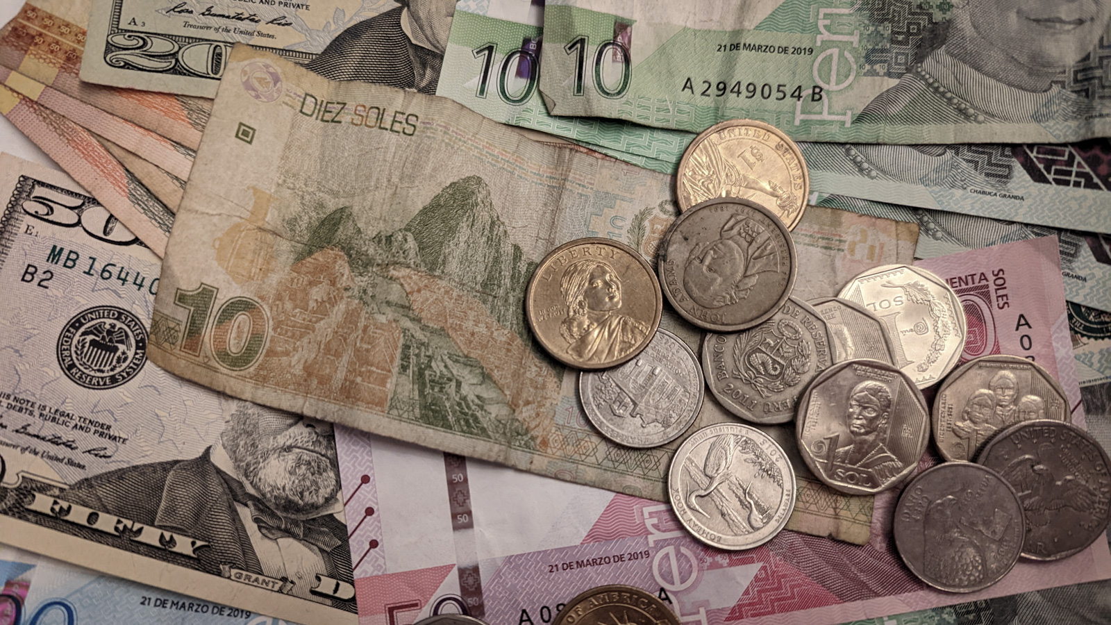 DOLARY I SOLE W AMERYKACH ZOSTAWIONE