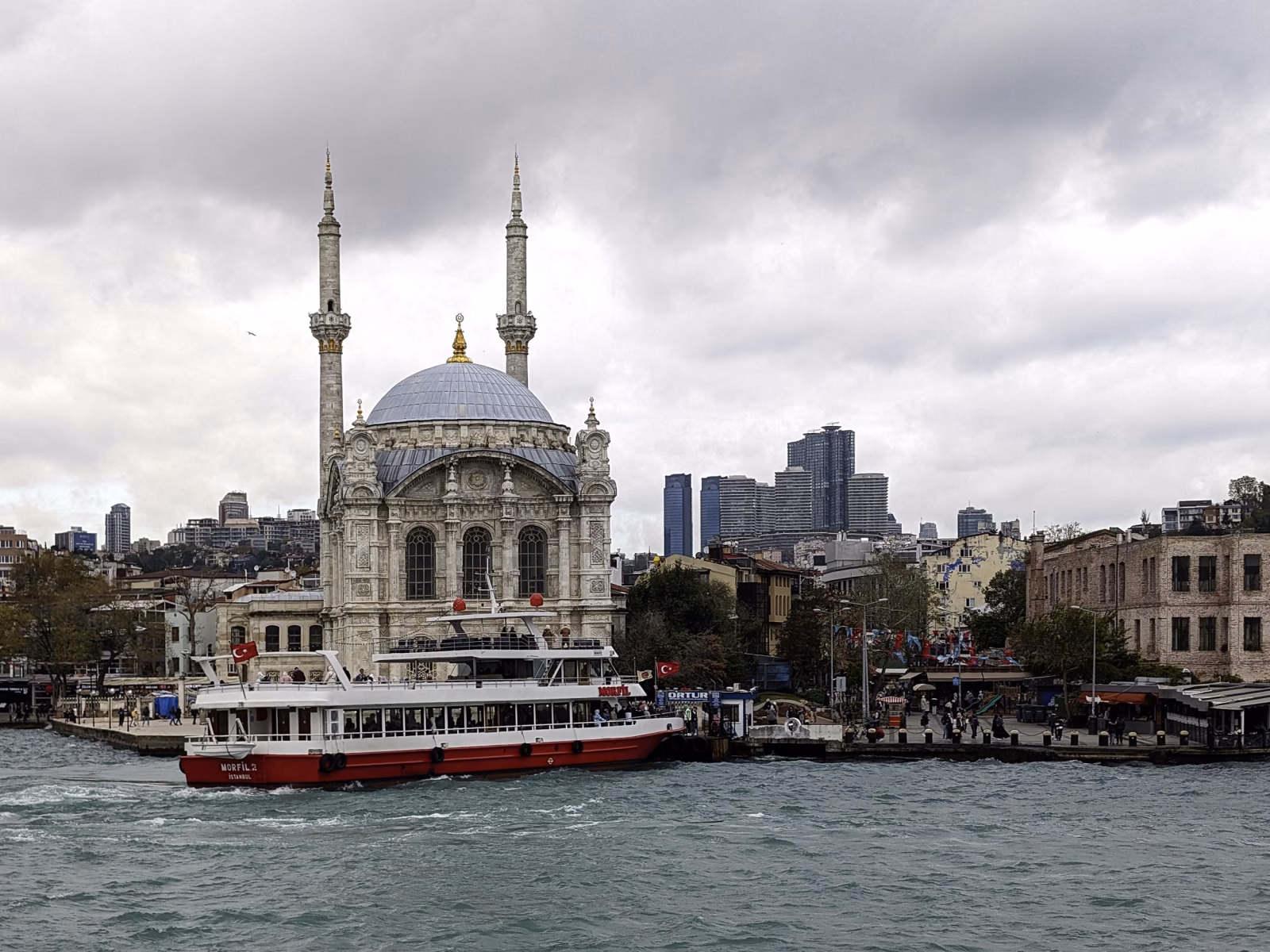 Meczet Ortaköy w Stambule